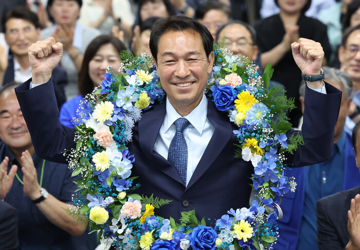 우상호 강원지사 당선…"통합의 마음으...