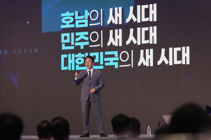 ‘뉴호남’ 띄운 김민석…정청래 견제하...
