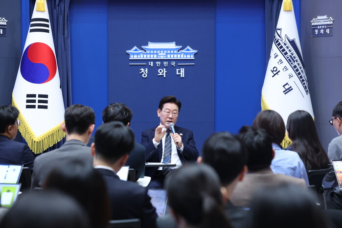 李대통령 “전작권 반드시 신속히 환수...